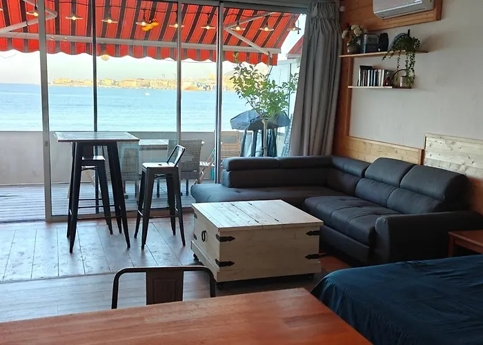 Apartment Sur La *